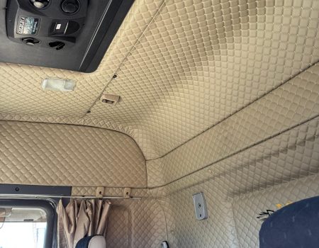 WhatsApp Image 2025-10-15 at 13.50.46 (3)