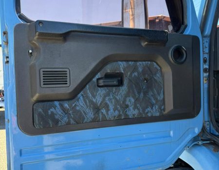 WhatsApp Image 2025-10-16 at 08.24.39