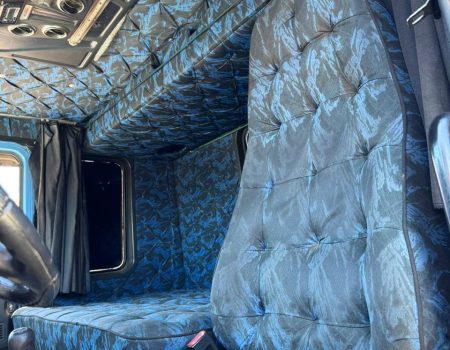 WhatsApp Image 2025-10-16 at 08.24.40 (2)