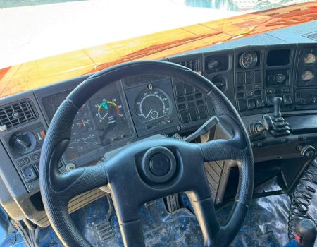 WhatsApp Image 2025-10-16 at 08.24.42 (2)